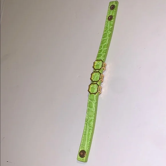 NWOT BCBG Bracelet - Picture 6 of 6